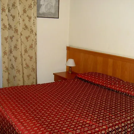 Cinecitta 3* Řím